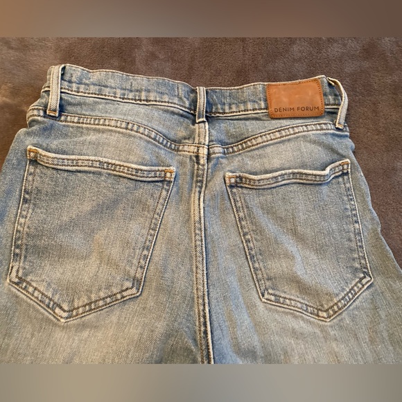 Denim Forum Arlo High Raise - Straight Size 26✨🤍💙 - Picture 2 of 4